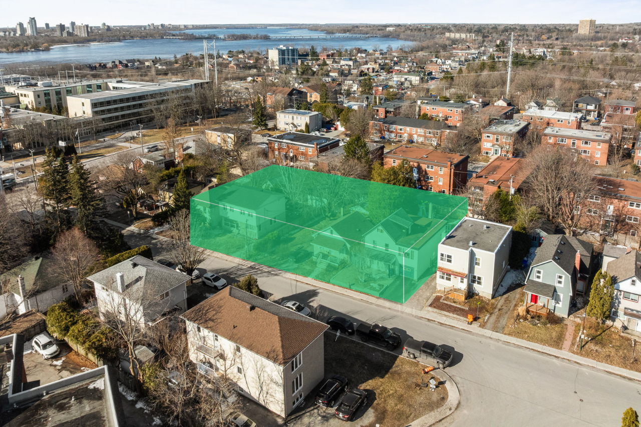 15-27 Châteaubriand  - Photo principale