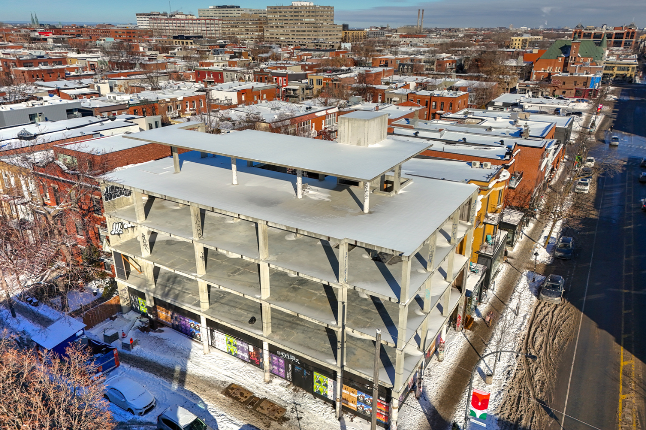 5101-5115 Av. de lEsplanade - V5
